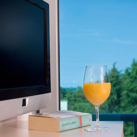 Sunny Porec By Valamar, Ex Crystal Ngoại thất bức ảnh